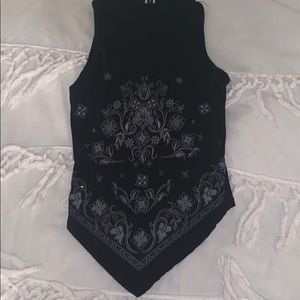 bandana crop top